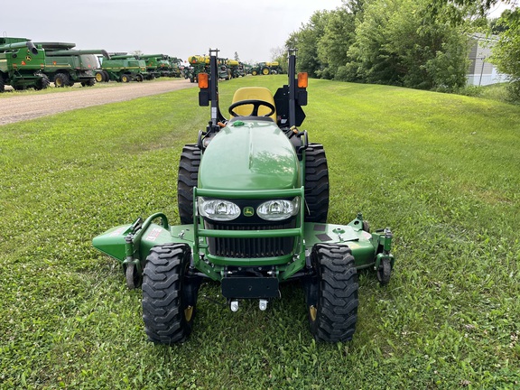 2015 John Deere 2032R - Photo2