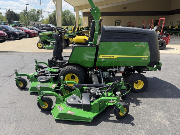 New In-Stock 2025 John Deere 1600 Commercial Front Mowers at Koenig Equipment in Tipp City, OH - Photo2