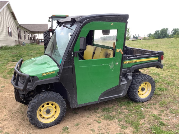 Photo of 2020 John Deere XUV 835M