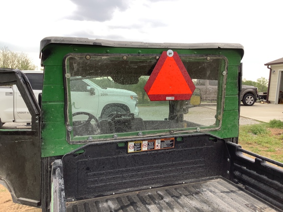 Photo of 2020 John Deere XUV 835M