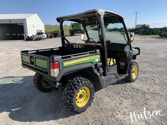 Photo of 2020 John Deere XUV 835M