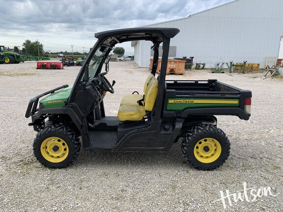 Photo of 2020 John Deere XUV 835M