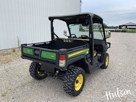 Photo of 2020 John Deere XUV 835M