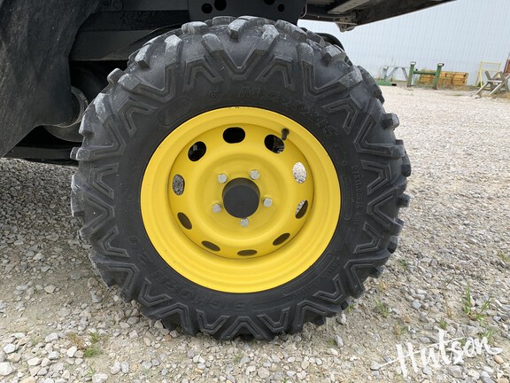Photo of 2020 John Deere XUV 835M