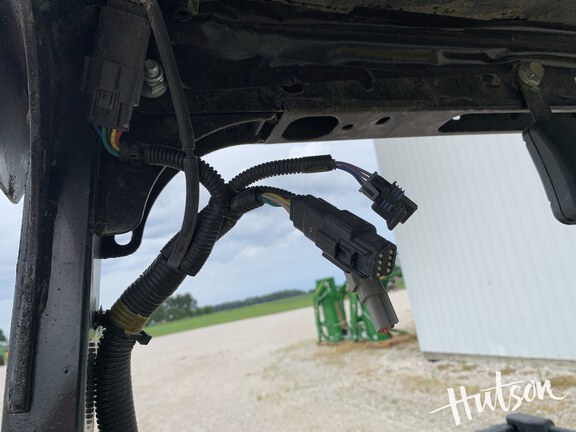 Photo of 2020 John Deere XUV 835M