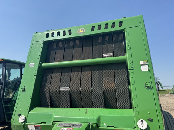 Used 2025 John Deere 561M Round Balers at Horizon Ag & Turf in Warburg, AB - Photo3