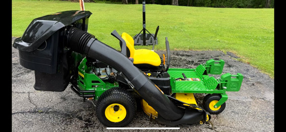 Photo of 2019 John Deere Z335E