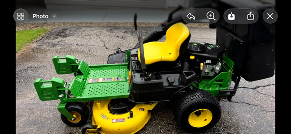 Photo of 2019 John Deere Z335E