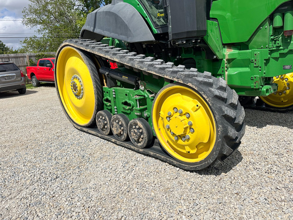 2021 John-Deere 8RT 370