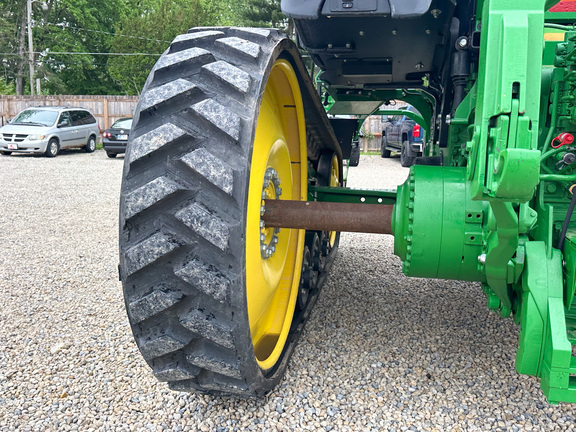 2021 John-Deere 8RT 370