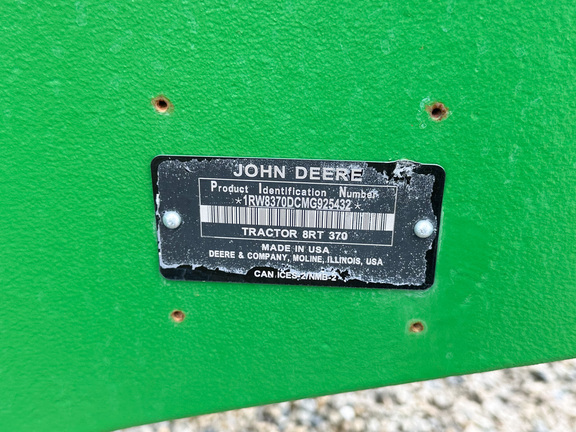 2021 John-Deere 8RT 370