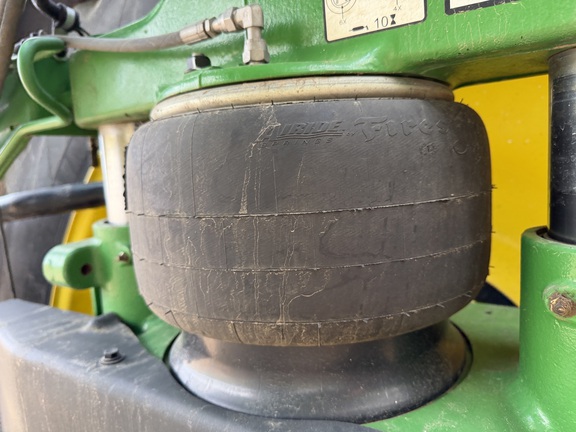 2024 John Deere 612R - Photo17