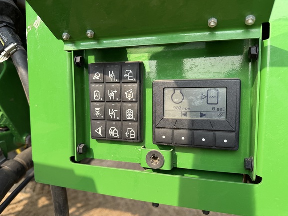 2024 John Deere 612R - Photo26