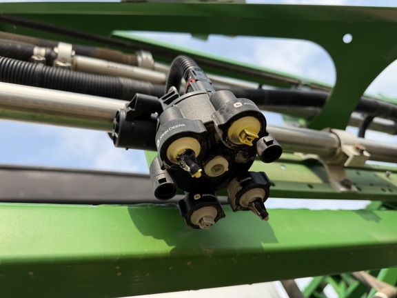 2024 John Deere 612R - Photo31
