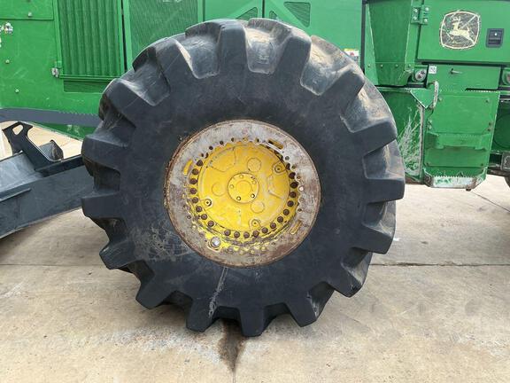 2022 John Deere 948L-II