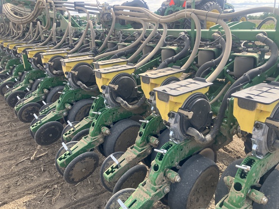 Photo of 2026 John Deere DB60