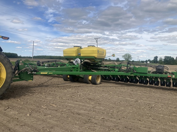 Photo of 2026 John Deere DB60