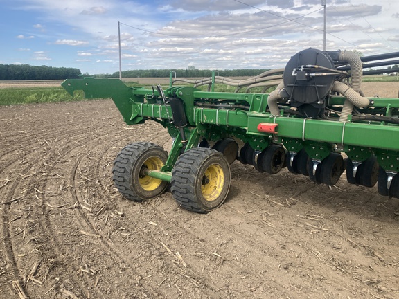 Photo of 2026 John Deere DB60
