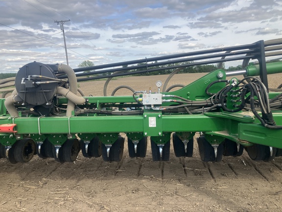 Photo of 2026 John Deere DB60