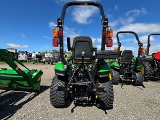 2026 John Deere 1025R Image 7
