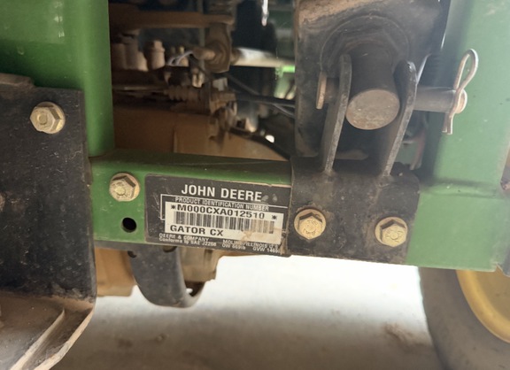 Photo of 2004 John Deere CX