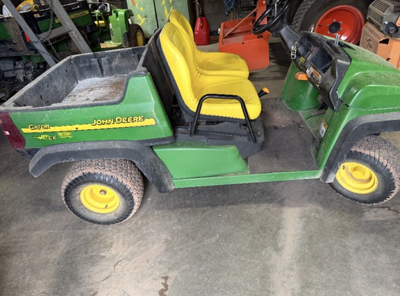 Photo of 2004 John Deere CX