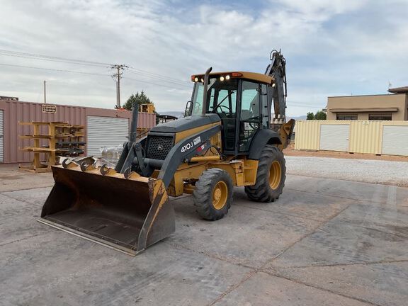 Photo of a 2010 John Deere 410J