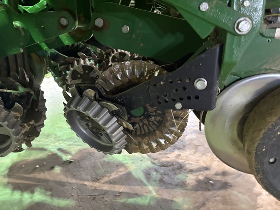 Photo of 2023 John Deere 1795