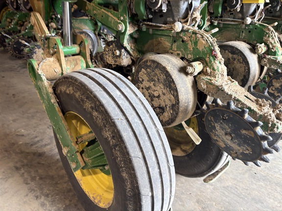 Photo of 2023 John Deere 1795