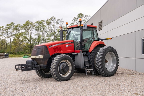 Case IH Magnum 275