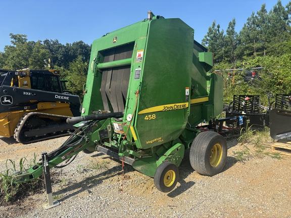2011 John Deere 458