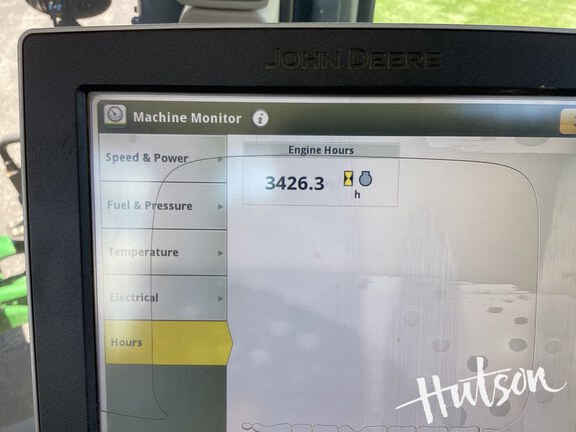 Photo of 2017 John Deere 8320R