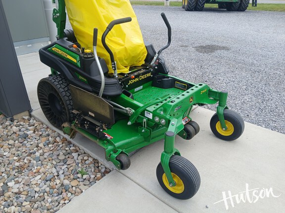 Photo of 2022 John Deere Z930M