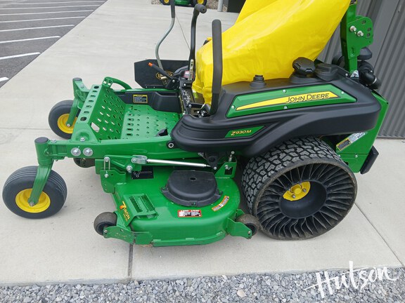 Photo of 2022 John Deere Z930M
