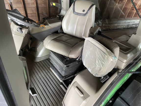 2023 John Deere 9RT 570 - Photo11