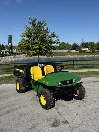2025 John-Deere 4X2 GATOR