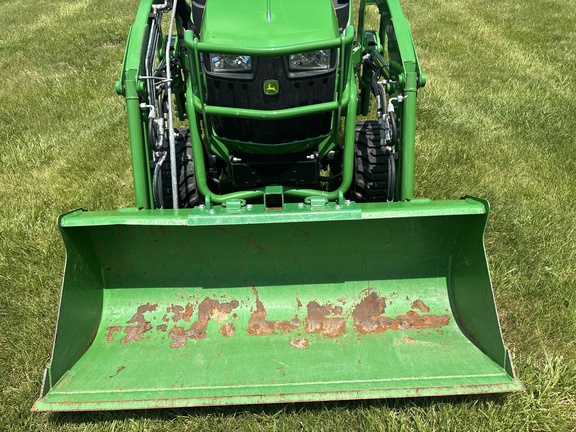 Used 2022 John Deere 1025R Compact Utility Tractors at Koenig Equipment in Knightstown, IN - Photo13