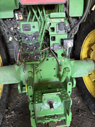 Used 2009 John Deere 7630 Row Crop Tractors at Horizon Ag & Turf in Lloydminster, AB - Photo15