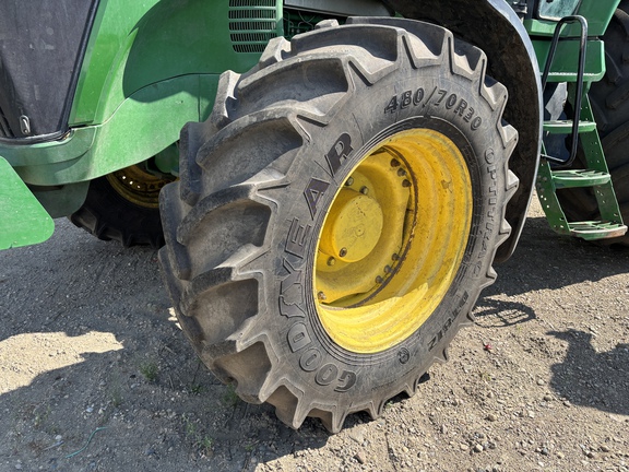 Used 2009 John Deere 7630 Row Crop Tractors at Horizon Ag & Turf in Lloydminster, AB - Photo5