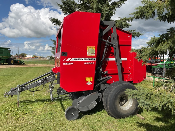 Used 2016 Massey Ferguson 2956 Round Balers at Horizon Ag & Turf in Westlock, AB - Photo2