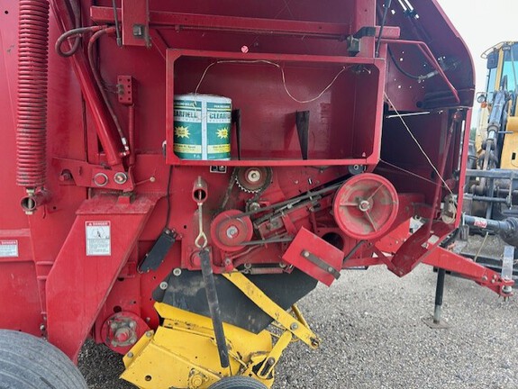 2006 New Holland BR780A (7th thumbnail)