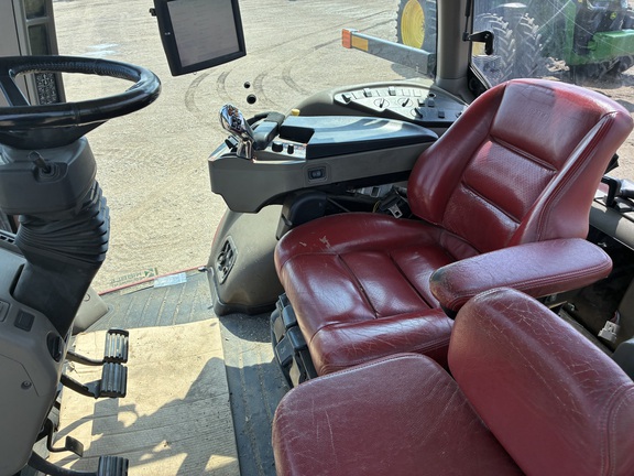 2014 Case IH Magnum 190 - Photo25