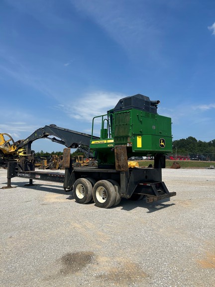 2022 John Deere 437E