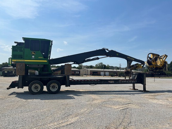 2022 John Deere 437E