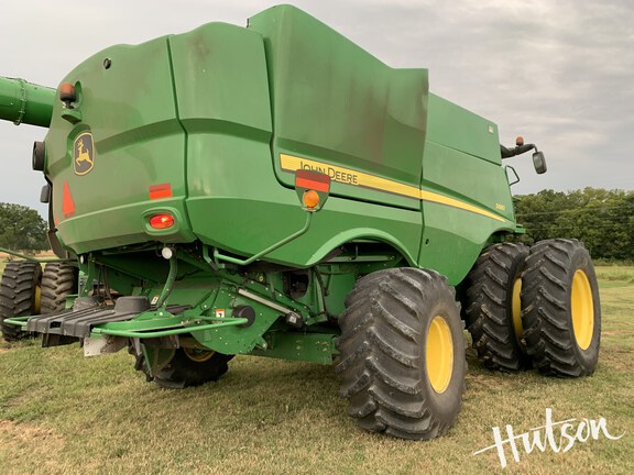 Photo of 2014 John Deere S680