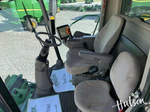 Photo of 2014 John Deere S680