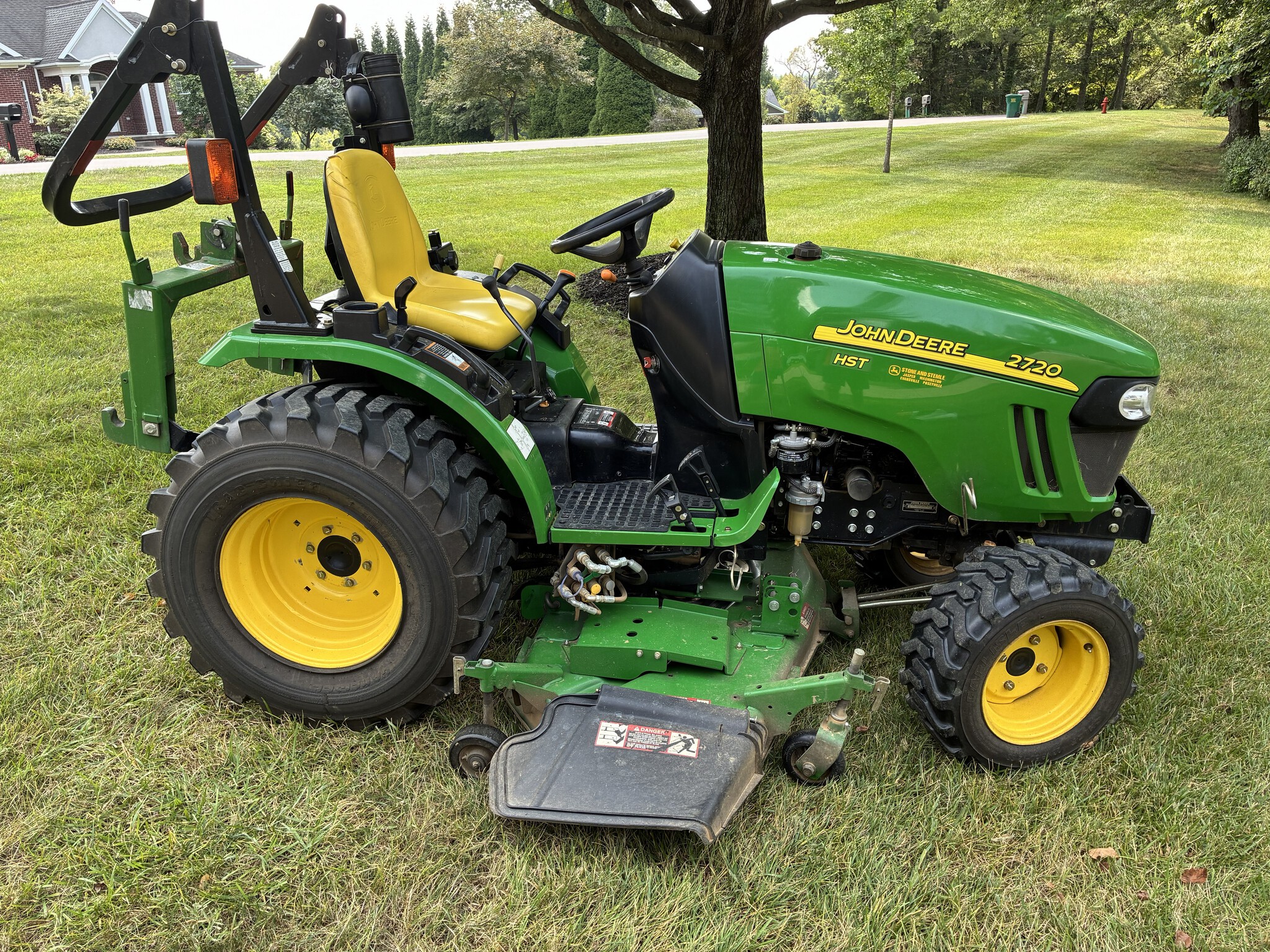 2009 John Deere 2720 CUT