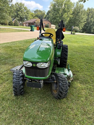 Photo of 2009 John Deere 2720 CUT