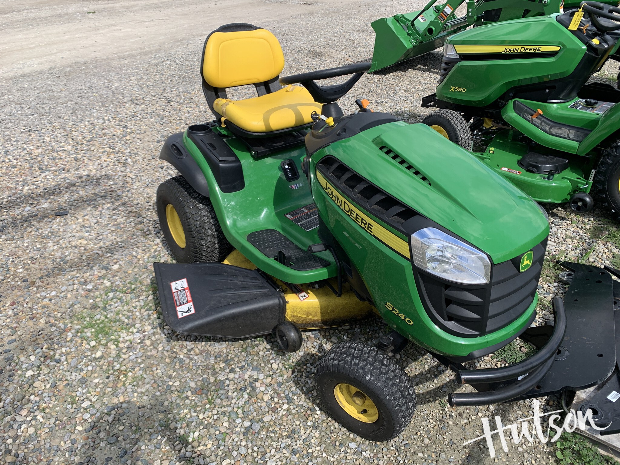 2016 John Deere S240