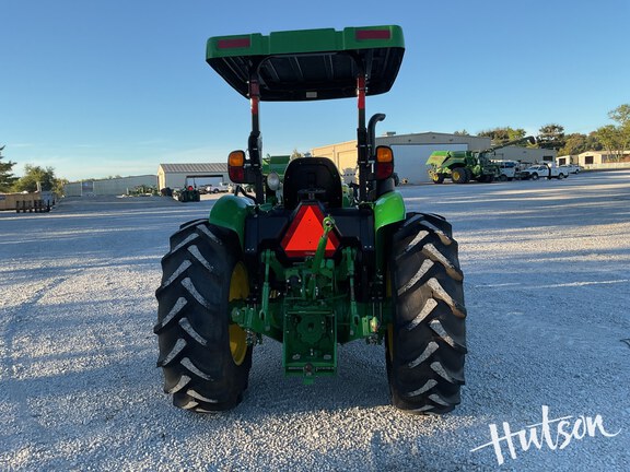 Photo of 2024 John Deere 5075E
